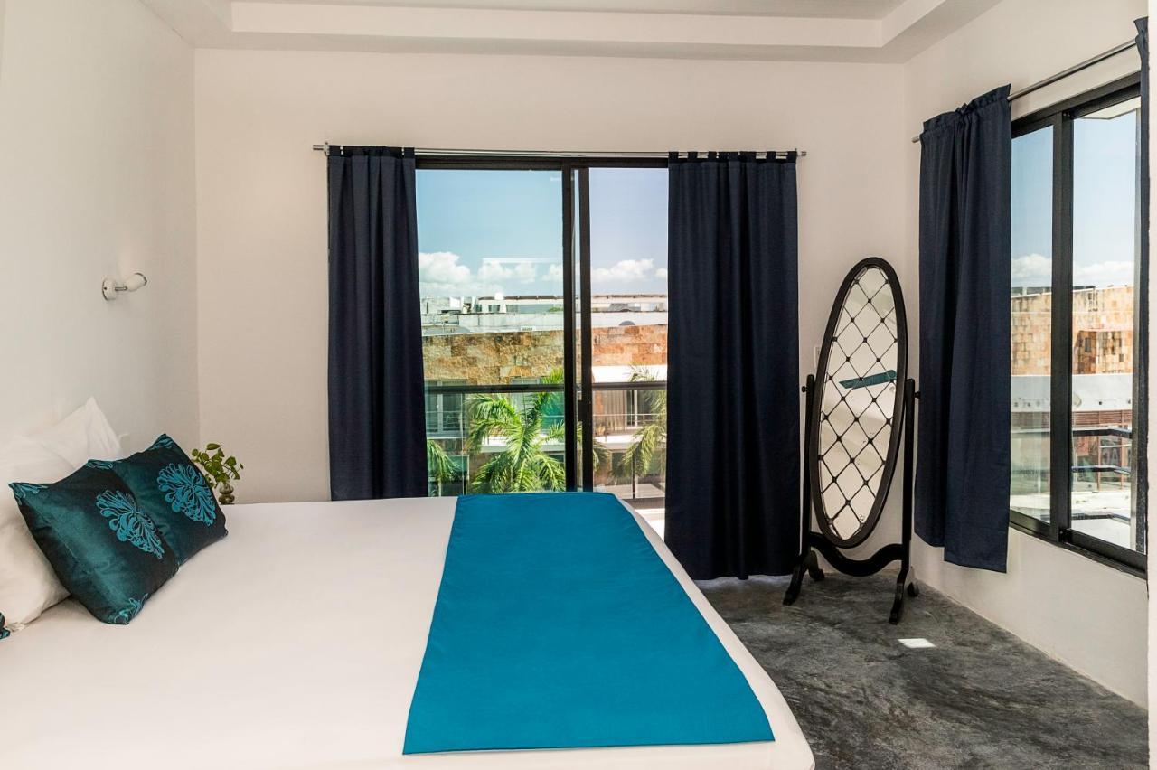 Casa Ticul Hotel Boutique - 5Th Ave (Adults Only) Playa del Carmen Eksteriør billede A bed runner
