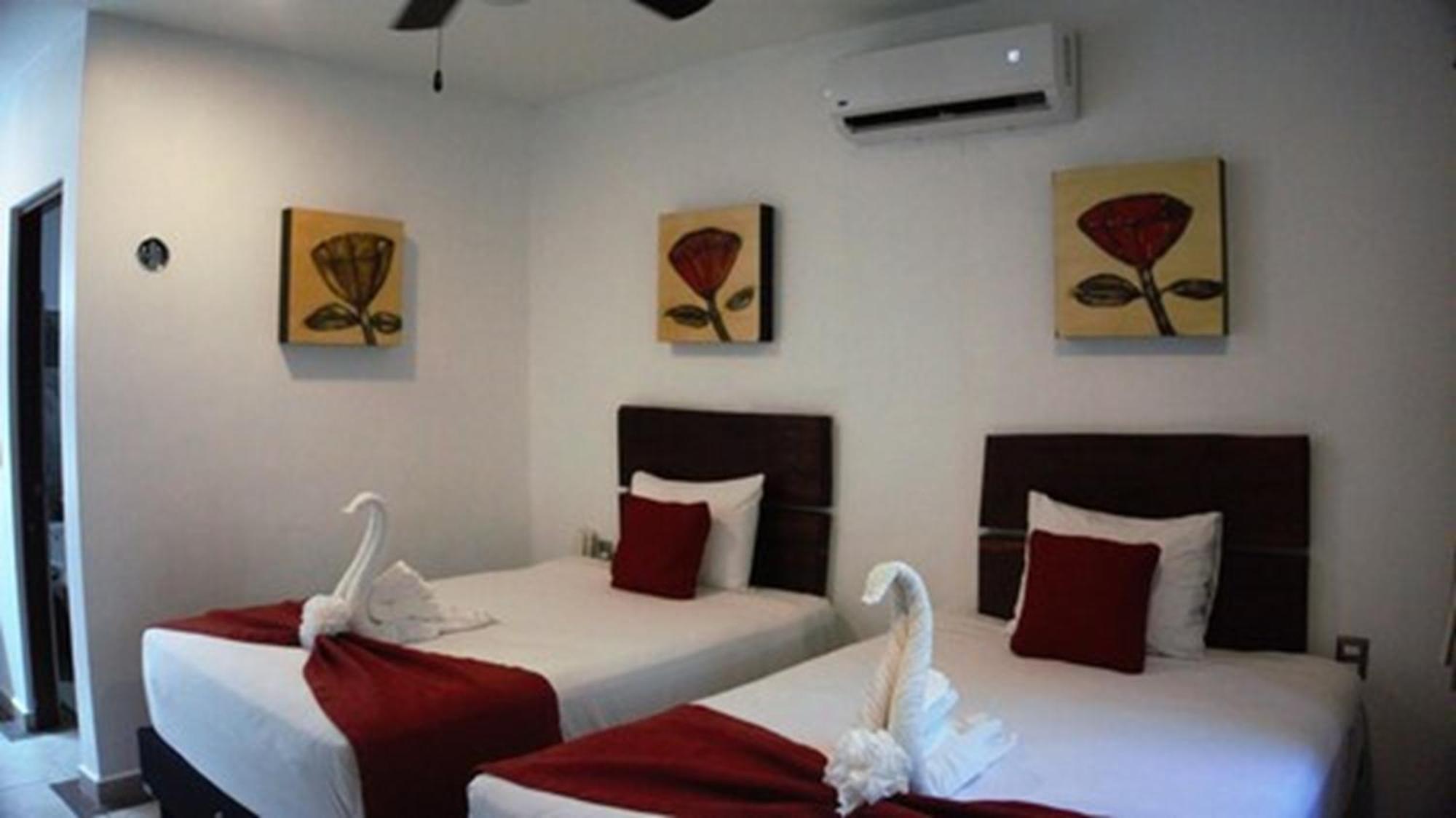 Casa Ticul Hotel Boutique - 5Th Ave (Adults Only) Playa del Carmen Eksteriør billede A room at the hotel